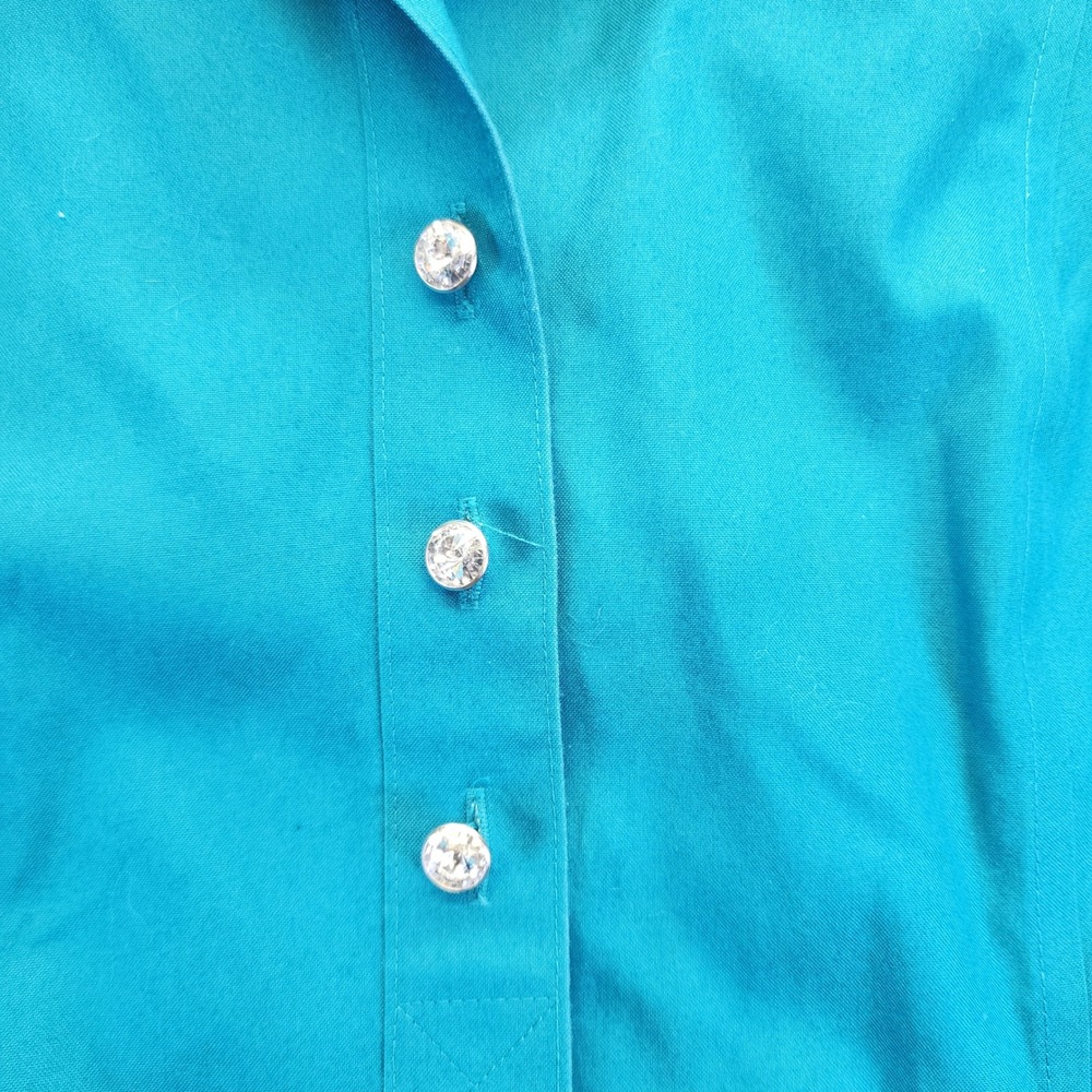 Chicos No Iron Teal Blue Button Down Shirt Rhinestone Crystal Buttons Size 1 M - Picture 5 of 13